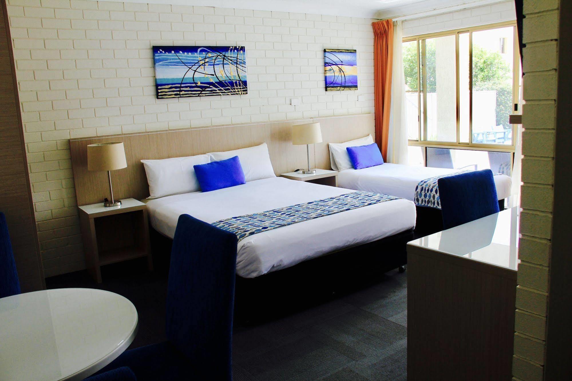 Zorba Waterfront Motel Batemans Bay Extérieur photo