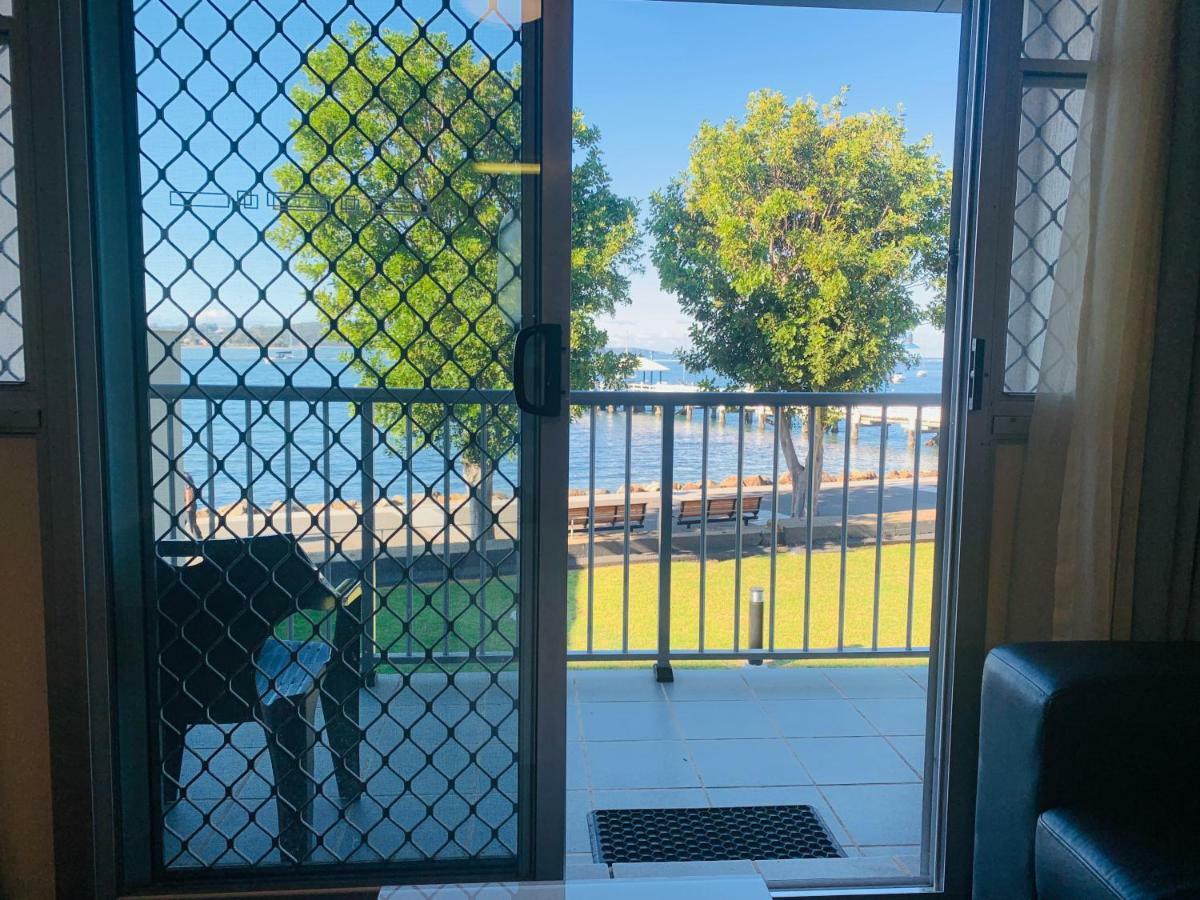 Zorba Waterfront Motel Batemans Bay Extérieur photo